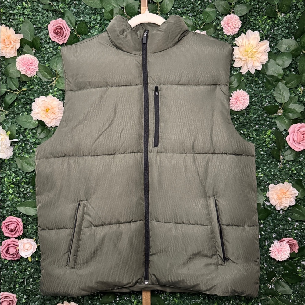 Tek Gear Men's Olive Green Puffer Vest